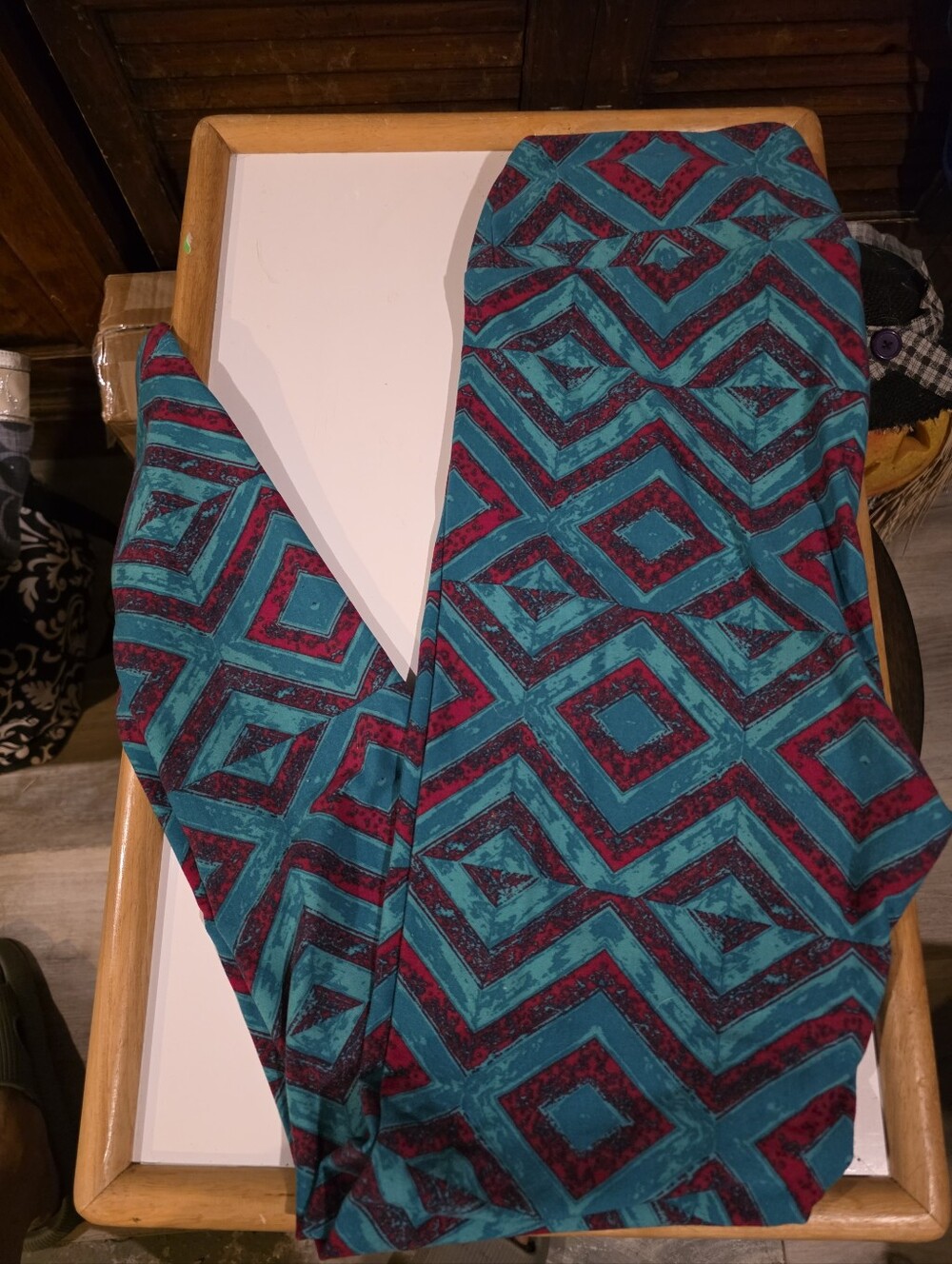 Lularoe Women’s Teal & Burgundy Geometric Stretch Pants TC